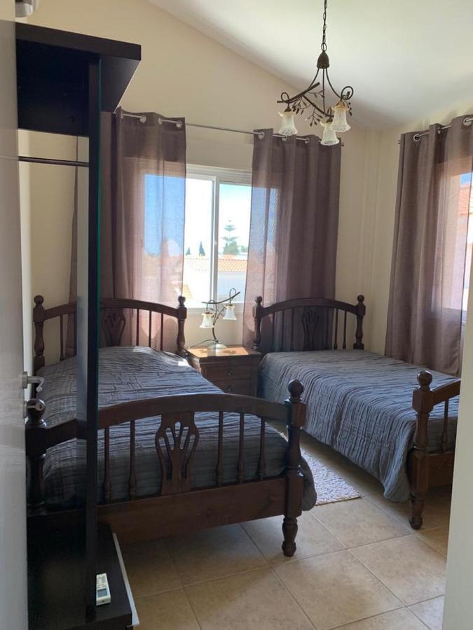 Villa Sofia Coral Bay Buitenkant foto